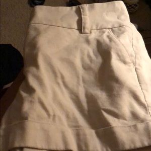 cream colored express shorts